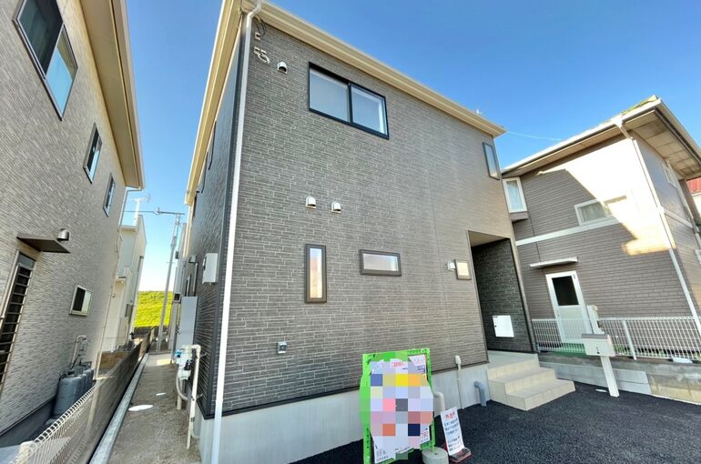 03254396exterior2L
