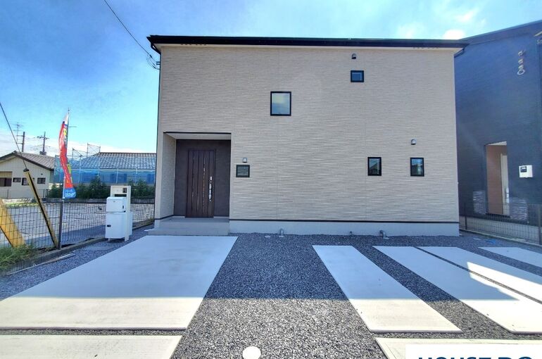 02966517exterior1L